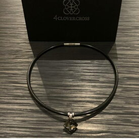 4クローバークロス スポーツモデル シルバーナイト SQUAREモデル ネックレス 4clovercross 25ETn