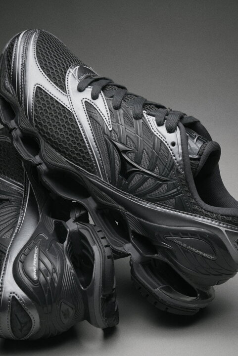 楽天市場】☆1000円クーポンプレゼント！MIZUNO ミズノ スニーカー 