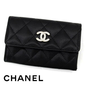 CHANEL �V���l�� AP4819 B21476 94305 �}�g���b�Z �L���r�A�X�L�� �N���X�^��CC���S ���h���� �J�[�h�P�[�X ���U�[ �u���b�N× �S�[���h���� �V�i�y���������z