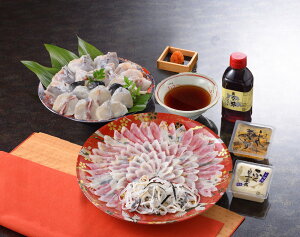 【冷蔵】「関とら本店」 ふく料理フルコース とらふぐ刺身(30cm皿)90g、とらふぐ皮30g、とらふぐちり(切身、アラ)400g、ふぐ白子豆腐130g、ふぐ煮こごり100g、ふくポン酢180ml、もみじおろし10g×4