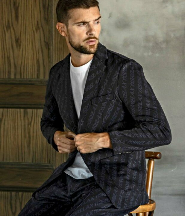 楽天市場】1PIU1UGUALE3 RELAX ウノピゥウノウグァーレトレ リラックス  