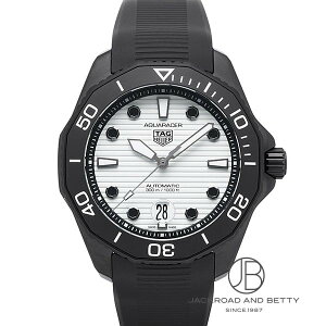 ^OEzC[ TAG HEUER ANA[T[ vtFbVi 300 WBP201D.FT6197 Vi v Y