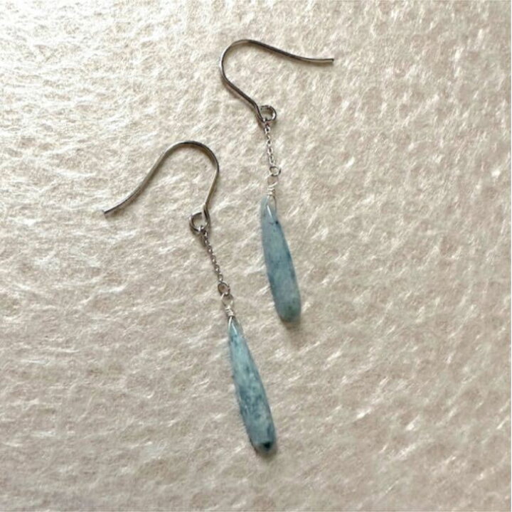 送料無料 激安 お買い得 キ゛フト 糸魚川翡翠ピアス フックタイプ ペアシェイプカット 宝石研磨の匠橋本 純チタン 糸魚川産 ひすい 青 ジェダイト jade 山梨の匠 5月誕生石. 天然石 国産 本物 糸魚川ヒスイ 神社 お清め 国石 氷翡翠 パワーストーン アクセサリー みどりの ... 糸魚川翡翠ピアス フックタイプ ペアシェイプカット 宝石研磨の匠橋本 純チタン 糸魚川産 ひすい 青 ジェダイト jade 山梨の匠 5月誕生石. 天然石 国産 本物 糸魚川ヒスイ 神社 お清め 国石 氷翡翠 パワーストーン アクセサリー みどりのぺんぎん