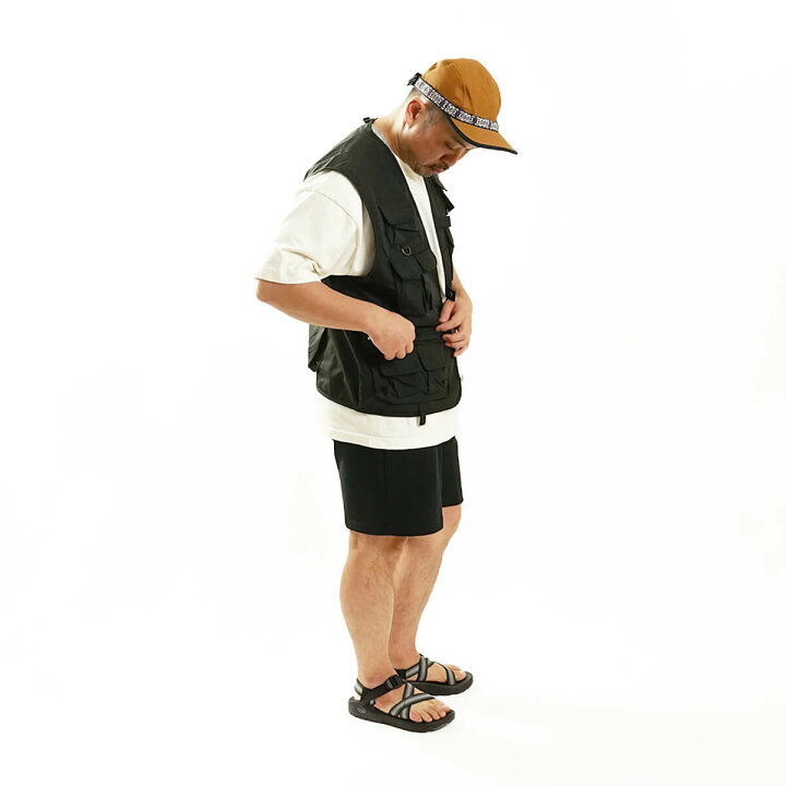 クーポン配布中 ロスコ ROTHCO アンクルミルティ トラベルベスト ベスト メンズ UNCLE MILTY TRAVEL VEST ポケットが多い17個 シワ汚れに強い素材 アウトドア・ガレージ作業でも活躍 ミリタリー ブランド オリーブ カーキ ブラック サイズXS-XL Jalana