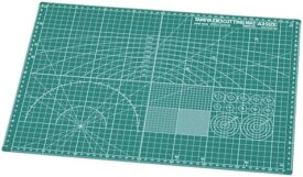 タミヤ クラフトツールシリーズ No.76 カッティングマット A3サイズ/グリーン プラモデル用工具 74076【沖縄県へ発送不可です】