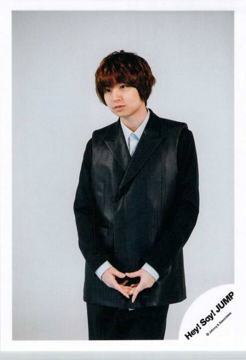 楽天市場】【新品】 Hey! Say! JUMP・【公式写真】・・伊野尾慧・ 2017 