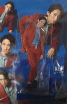 楽天市場】三宅健 グッズ（コレクション｜ホビー）の通販 Ｖ６三宅健さんの写真セット（5枚）+カード+ストラップ