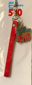 ���@(ARASHI) �y�X�g���b�v�z�S�[���h�@ARASHI Anniversary 5×10�@ Tour �R���T�[�g���̔��O�b�Y
