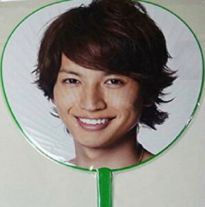 փWjEyz@q`@E8EST TourRT[g̔ObY