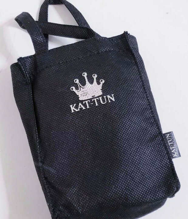 楽天市場】 KAT-TUN・[シュシュ (ミニバッグ付き)] ・ LIVE TOUR 2010 