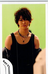 KAT-TUN�E�y�����ʐ^�z�E�E�T���a��E�E�W���j�V���̔��t�H�g�@�iM)69