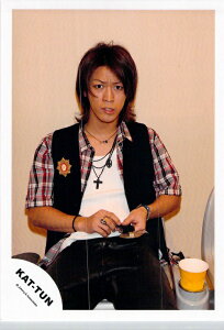KAT-TUN�E�y�����ʐ^�z�E�E�T���a��E�E�W���j�V���̔��t�H�g�@�iM)98