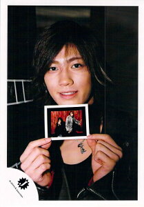 �@ KAT-TUN�E�y�����ʐ^�z�E�Ԑ��m�@�ijin akanishi)�EJr����@J���S�E�W���j�V���̔��t�H�g�@�id�j