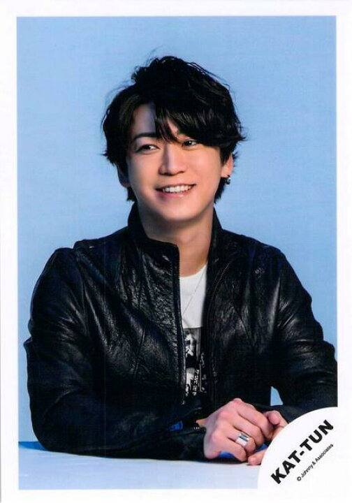 楽天市場】 【新品】 KAT-TUN・2018・【公式写真】・・亀梨和也 