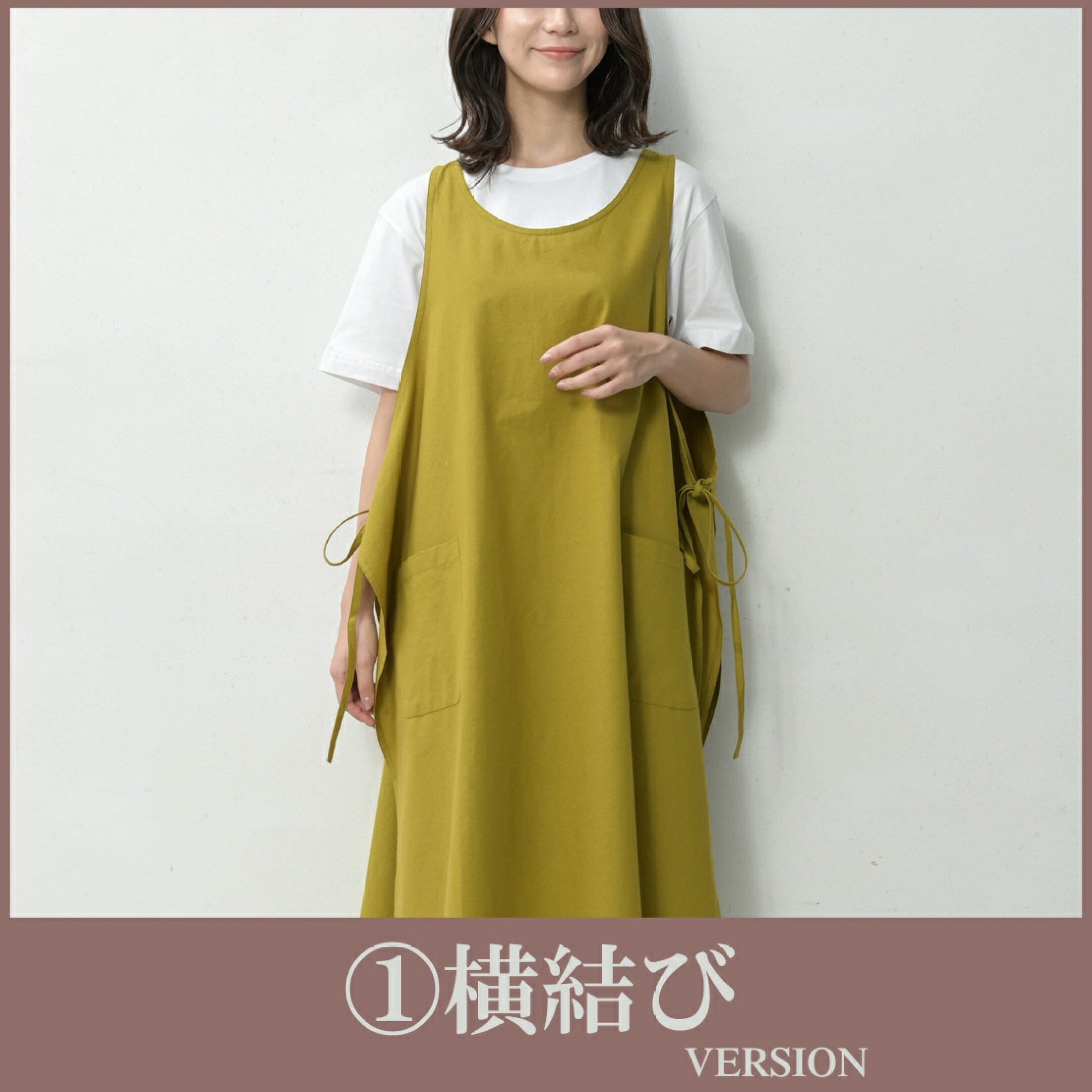 ゆったりサイズ （大きめサイズ プライスサイズ おおきいサイズ ゆるくてカジュアル ）のエプロンワンピース M-5Lサイズの方まで着用できるゆったり楽ちんなサイド結び(横結び)の着用画像