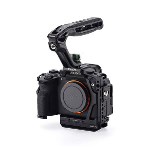 TILTA �\�j�[ ��7 V�p�t���J�����P�[�W �y�ʃL�b�g (TA-T100-B-B)�@[��7V, ��7IV, ��7R V�Ή�]