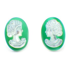【ホワイトシェル グリーンストーン】 ピアス カメオ モチーフ ホワイト シェル グリーン ストーン K18YG 白