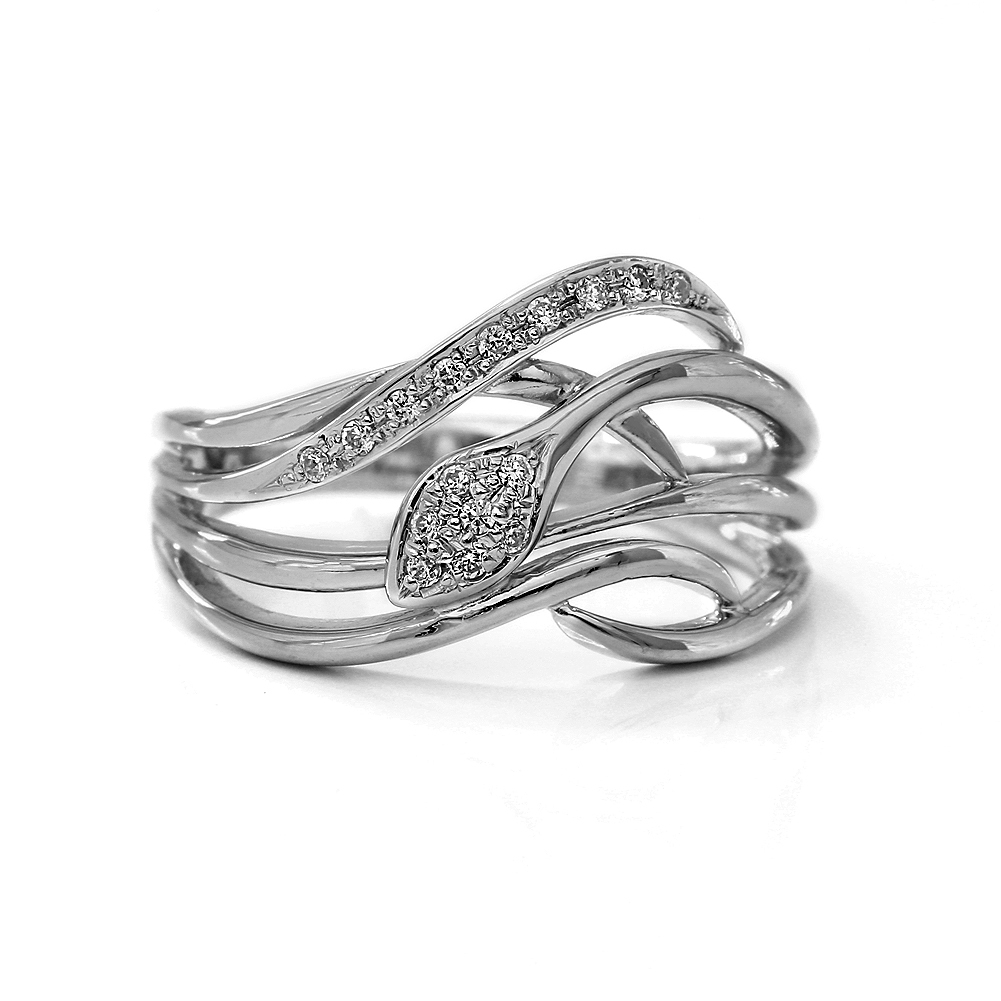 蛇をモチーフにデザインした縁起の良いリングです K18WG 期間限定特別価格 蛇 ダイヤモンド リング ホワイトゴールド アウトレット☆送料無料 蛇リング 開運 天然ダイヤモンド 指輪
