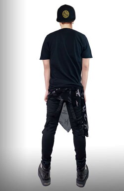 ハードウェアロンドンロゴtシャツ