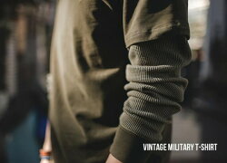 レイヤードTシャツ