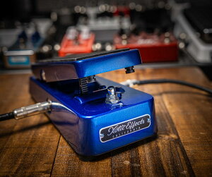 XoticXW-2 Wah Metallic Blue���E�y�_�� �G�L�]�`�b�N