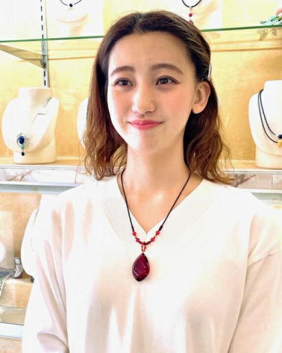 楽天市場】【還暦祝い 女性 おしゃれ】【琥珀ネックレス】【琥珀 