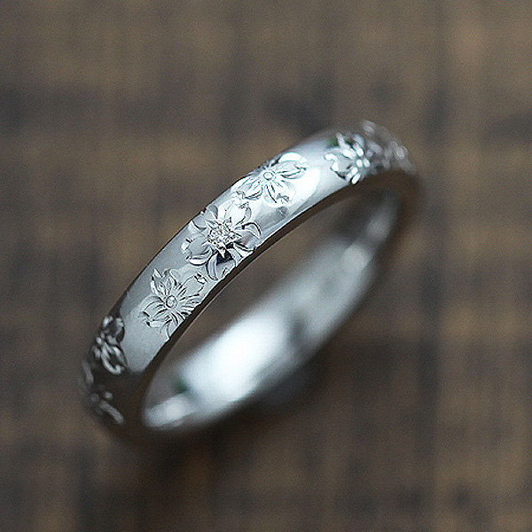 結婚指輪 K10WG ダイヤモンド 0.03ct ホワイトゴールド 手彫り彫刻 桜 マリッジリング レディースリング クリスマス