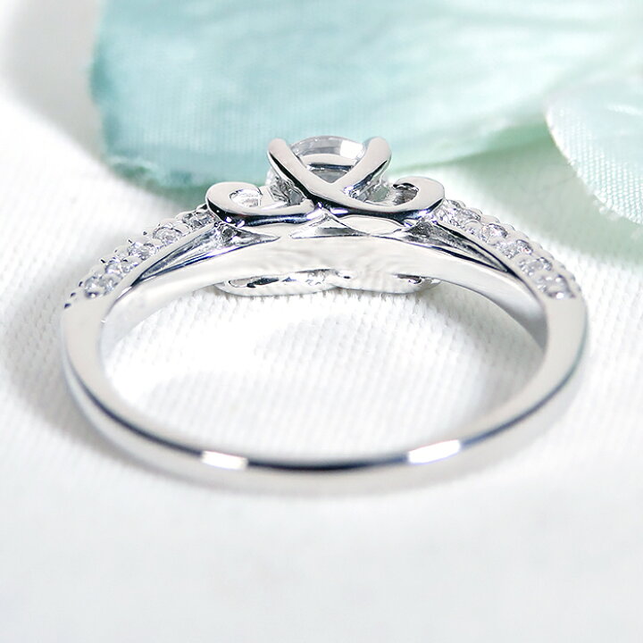 指輪 ダイヤモンド リング V字 Vライン ダイヤ 0.63ct プラチナ900  