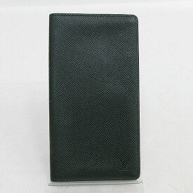 LOUIS VUITTON(ルイヴィトン) タイガ ポルトカルトクレディ 札入れ M31004 緑 グリーン 【ブランド財布】 【中古】 netshop