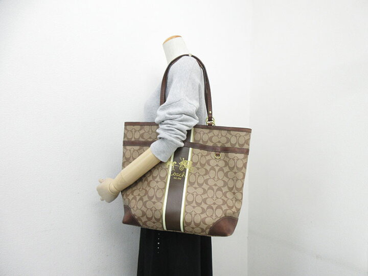 楽天市場】COACH(コーチ) シグネチャー ヘリテージストライプ トート 