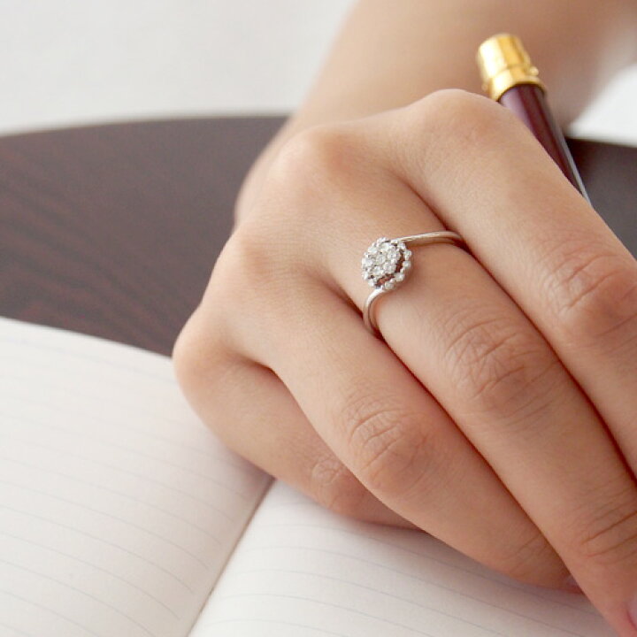 楽天市場】18金 ダイヤモンド0.25ct フラワーウェーブリング K18WG  