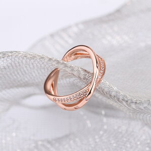 w O fB[X XtXL[ t[TCY a LO NX}X ̓ K18RGP AM[Ή