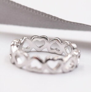 O w fB[X XtXL[ n[g  E t[TCY a LO NX}X ̓ e[N ` AM[Ή