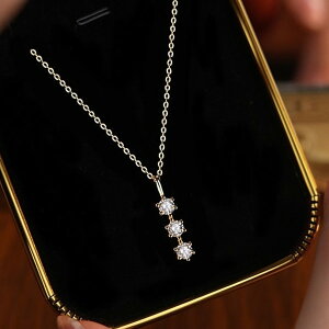 ネックレス ペンダント スワロフスキー 3連の人気商品・通販・価格比較 