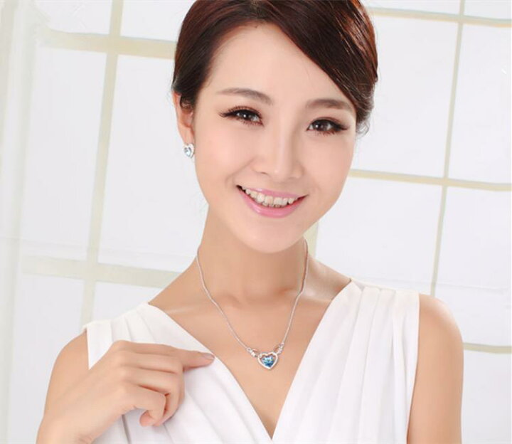 楽天市場】ネックレス ハート スワロフスキー エンジェル SWAROVSKI 