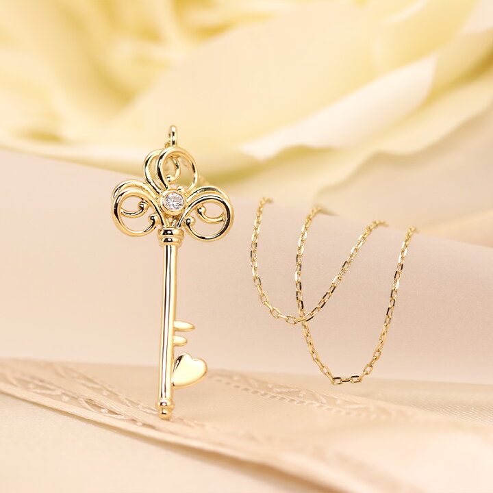 楽天市場】K18 YG/WG/PG ダイヤモンド 0.03ct 鍵モチーフ ペンダント 