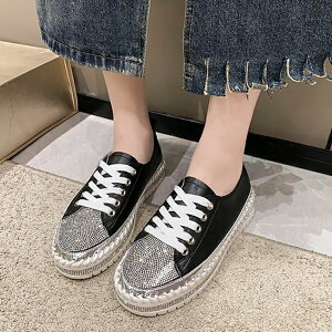 厚底 スニーカー フラットシューズ 3cmヒール スリッポン レザー 革 防水 歩きやすい きれいめ 疲れない 通学 通勤 防滑ソール PU 雨の日 カジュアル おしゃれ ファッショ パンプス ラインスト