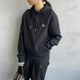 【送料無料】 FRED PERRY フレッドペリー ワンポイントロゴ刺繍 スウェットパーカー M2643 レディース トップス 長袖 2023AW S 全3色