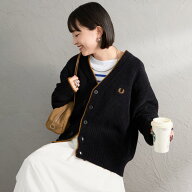 【予約商品】【送料無料】 FRED PERRY フレッドペリー 別注 ワンポイントロゴ刺繍 Vネックモールニットカ…