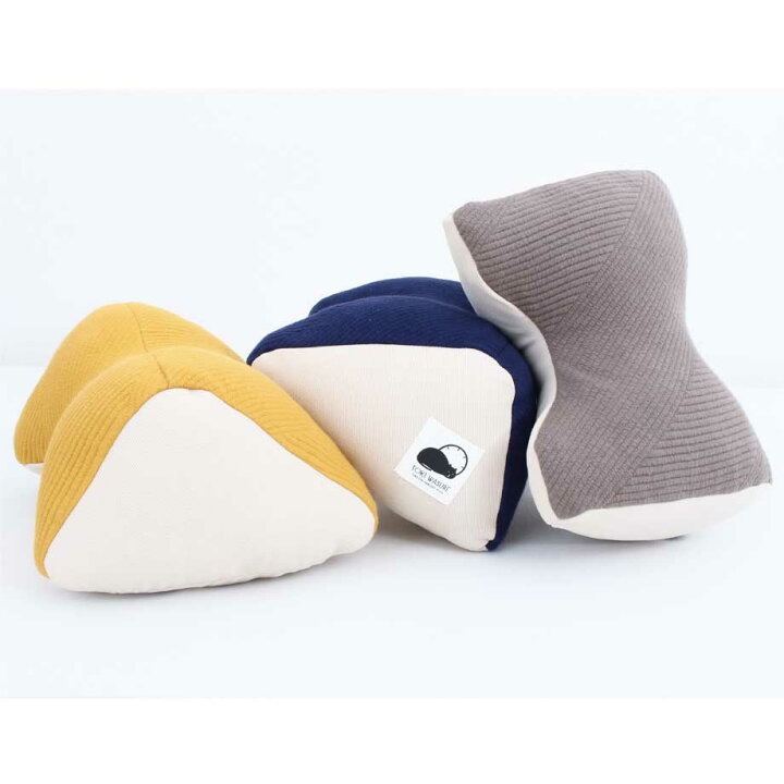 首筋ストレッチピロー NECK STRETCH ランダムボーダー 【ときわすれ】 〜りんと〜 首 肩 ほぐし 首筋伸ばし ストレートネック スマホ首 予防 寝具店のオリジナル クッション リビンググッズ 時間を忘れて リラックス ストレッチ 約21×22cm じぶんまくら 楽天 ... 首筋ストレッチピロー NECK STRETCH ランダムボーダー 〜りんと〜 首 肩 ほぐし 首筋伸ばし ストレートネック スマホ首 予防 寝具店のオリジナル クッション リビンググッズ 時間を忘れて リラックス ストレッチ 約21×22cm