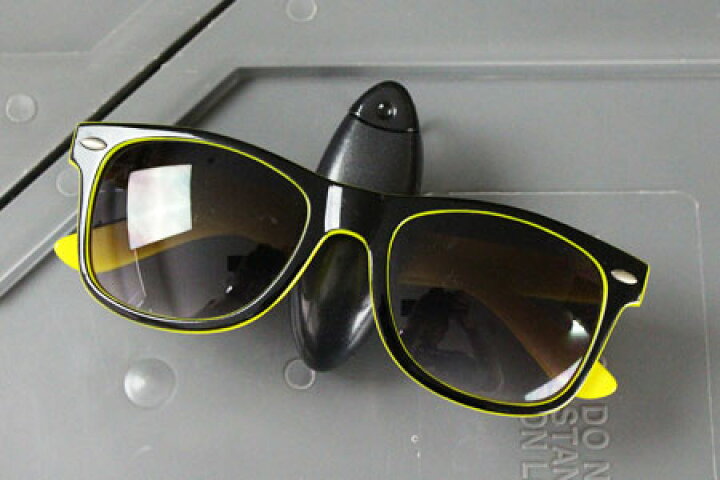 サングラスホルダー 収納 車 サンバイザー 便利