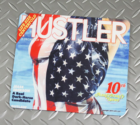 米雑誌 HUSTLER の表紙を飾った歴代フォトのデザイン ハスラー マウスパッド おしゃれ セクシー 面白い メール便OK アメリカン雑貨 JUL1984 人気の製品 高級な ＿SN-HDC18407-DGT 布製 おっぱい アメリカ