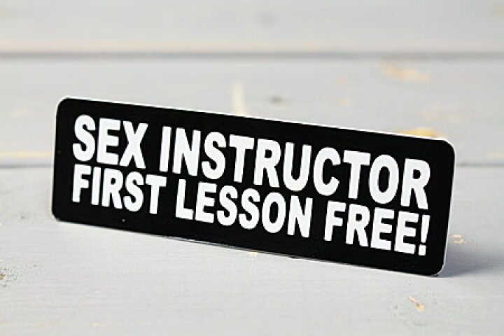 楽天市場 ステッカー ヘルメット 車 アメリカン おしゃれ バイク かっこいい Sex Instructor Sexのインストラクターです 初回レッスンは無料です メール便ok Sc 1 Gen U S Junkyard
