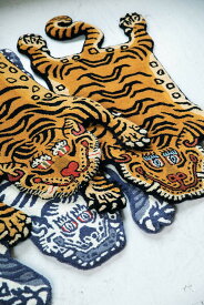 チベタン タイガー ラグ カラー 01 02 ホワイト とら 虎 トラ ラグ エスニック 玄関 リビング ルームマット インテリア じゅうたん