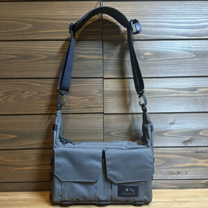 [jA XNGAV_[ Cx[_[ (O[) MSB-71-GRAY CYt@Ng[ LINHA SQUARE SHOULDER THE INVADER