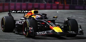 �X�p�[�N 1/43 Oracle Red Bull Racing RB21 No.1 Winner Las Vegas GP 2025 with pit board�yS9669�z �~�j�J�[