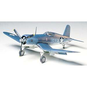 ^~ 1/48 `XH[g F4U-1/2 o[hP[W RZA y61046z