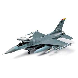 1 48 ロッキード マーチン F-16CJ 最大47%OFFクーポン ブロック50 タミヤ ファイティング ファルコン プラモデル 61098 季節のおすすめ商品