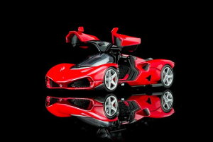 ���[�^�[�փ��b�N�X 1/64 Nilu GILLES RED�yM67004�z �~�j�J�[