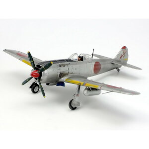 �^�~�� 1/48 ����@�V���[�Y ���{���R �l���퓬�@ ���� �y61013�z